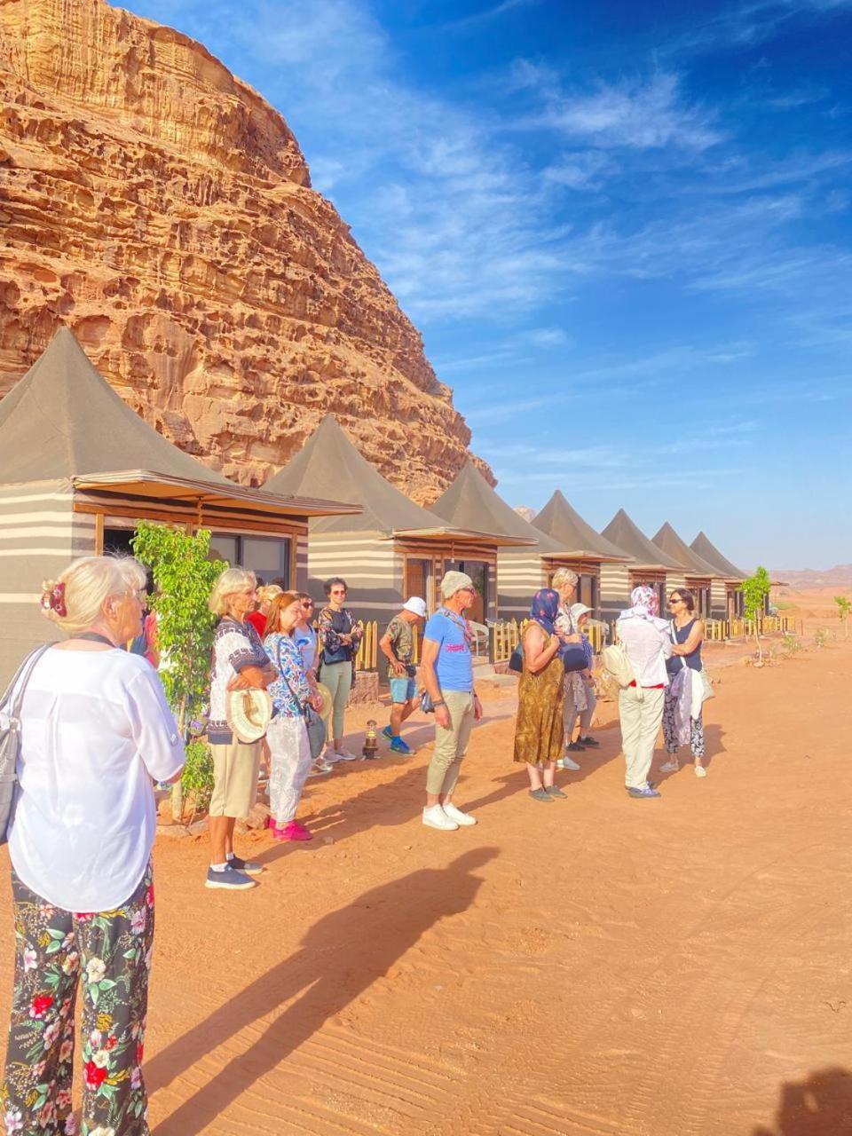 Luxury Camp Wadi Rum Exterior photo