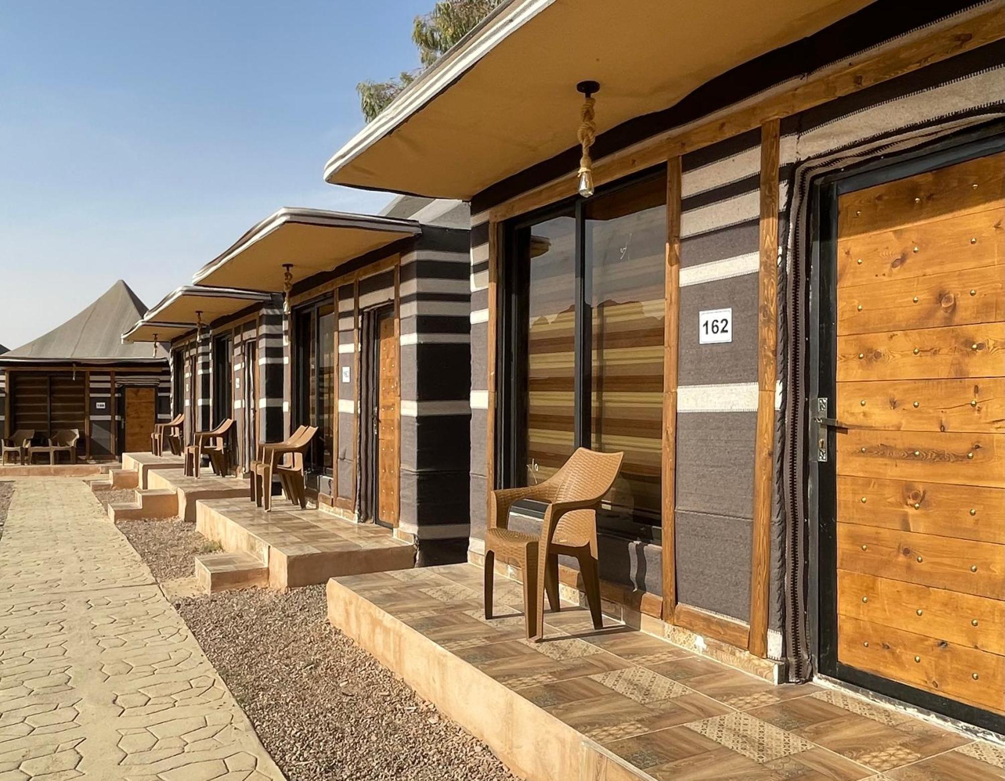 Luxury Camp Wadi Rum Exterior photo